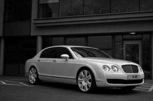Bentley Continental Flying Spur Pearl White Edition by Project Kahn 2009 года